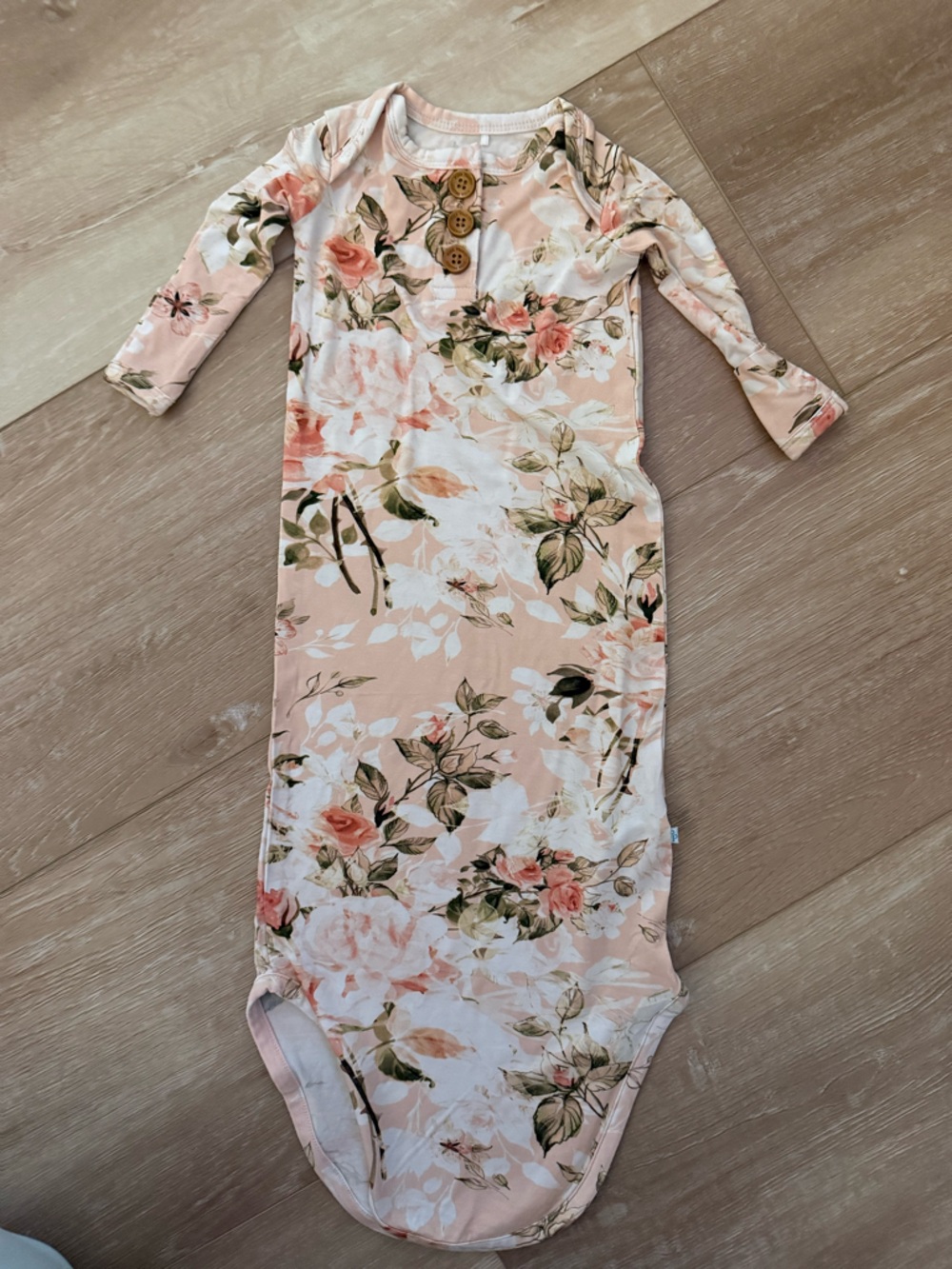 Posh peanut 0-3 gown